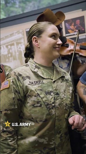 You've been THUNDERSTRUCK by Bluegrass! #shorts