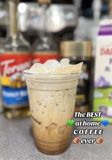 Go Hawks! 💙🏈💚 the best fluffernutter iced coffee of your life at home #momlife #athomecoffee #SuperBowl #seahawks #barista
