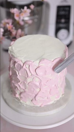 Diese Eistorte wirst du nie wieder kaufen… 😍🍰So einfach kannst du sie zu Hause selber machen!