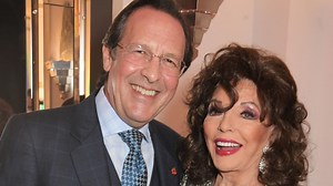 Joan Collins dances in St Tropez villa pool in light blue bikini in August 2022