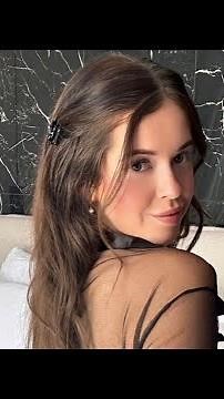 Rose Hart 💛 American model and Instagram influencer - bio and details