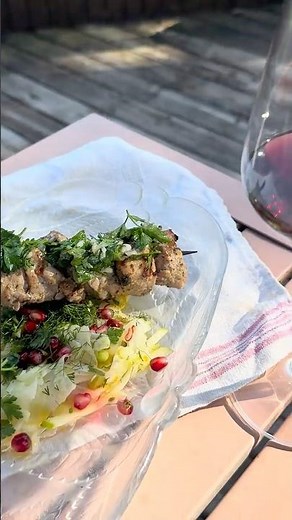 Brochettes de filet de porc au thym et gremolata | Le porc du Québec 🍋
