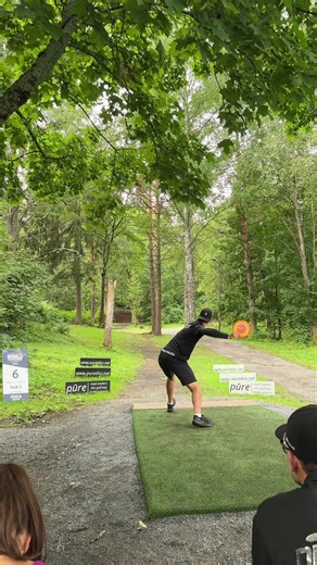 😜 #innovadiscs #kiekkokingi #RS #fyp #discgolf