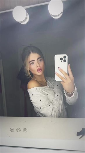 Explore Iconic Drake Dance Moments and Trends