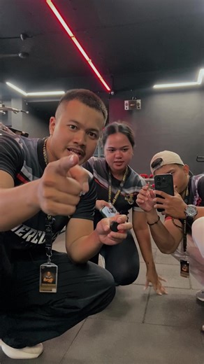 Ingin membentuk badan tapi duit pas-pasan? Eh gak perlu khawatir, kebetulan bulan ini hercules fitness sedang mengadakan promo besar-besaran, kamu bisa nge gym sepuasnya , yuk gas!.kuota terbatas hub 6282286680539 #foryourpage #foryoupageviralシ゚ #gymmotıvatıon #getfitstayfit #gethealthy #getstrong #gymwearaddicts #healthylifestylegoals #gymgirls #gymbatam #batamhits #gymboy #batamhitstiktok #gymaholic #batamindonesia #keprihits #gymrat #fitnessmotivationv