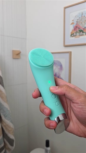 https://amzn.to/4atPVWt Everyday personal care, made easier 🧴👌 | Blossom