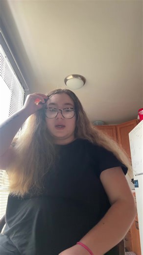 was it this dream that made me not matter? call me people pleaser and damn if they’re right 😮‍💨❤️‍🩹 @Kelsea Ballerini i’m obsessed with this song