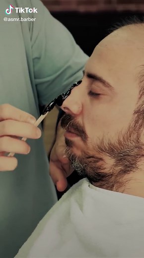 ASMR Barber su TikTok