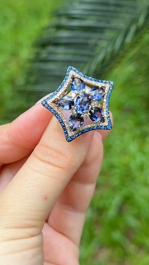 Iolite & Sapphire and Diamond A design that perfectly exalts these beautiful #gemstones Iolite 4.07 ct / 6 pcs Blue Sapphire 0.59 ct / 60 pcs Diamonds 0.79 ct / 70 pcs 💜 Far away in the deep blue ocean, the ancient explorer’s nautical savior was the beautiful blue gem, Iolite. Diminutive slivers of the gem were used by navigators as beam condensers to locate the sun on cloudy days, giving Iolite its pet name the “Viking’s Stone”. The mineral was named Cordierite after the early 19th century geo