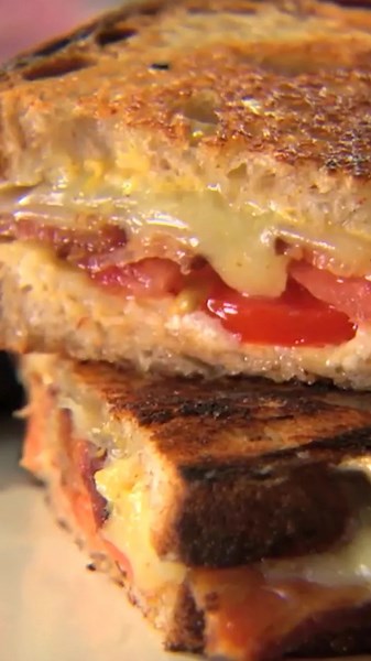 How to Make an Elevated Bacon and Tomato Grilled Cheese with Martha Stewart