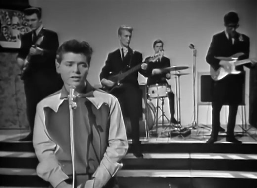 Theme for a Dream – Cliff Richard: A Timeless Classic...🎺 Listen to this superb song: https://bestretro.oldiesclassic.org/theme-for-a-dream-cliff-richard-a-timeless-classic/?utm_source=facebook&utm_medium=dreel&utm_campaign=bestretromelodies | Best Retro Melodies