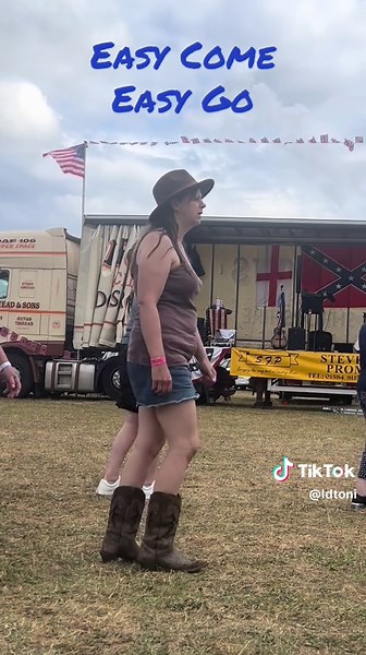 Easy Come Easy Go, Beginner Line Dance #dance #linedance #beginner #easylinedance #easycomeeasygo #shaniatwain #countrymusic #featival #countrymusicfestival