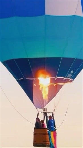 How does the motion find the balloon?