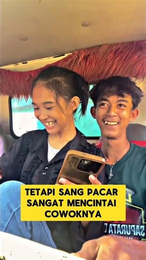 A touching moment when a truck driver is accompanied by his girlfriend ‼️‼️ #driver #truck #girlf...