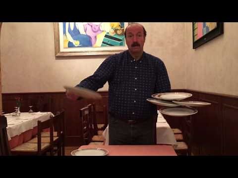 How To Carry 6 Plates at Once - WAITER/WAITRESS
