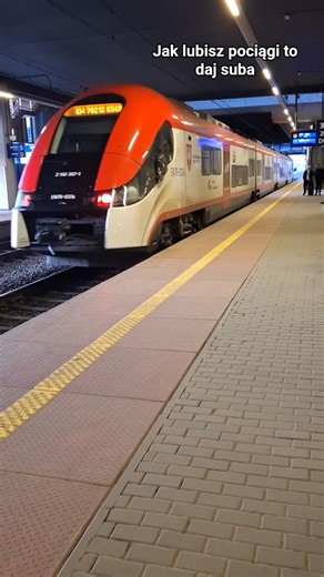 odjazd Elfa KW do stacji Koło z Poznania Głównego