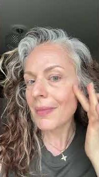 The ultimate over 40 minimalist makeup routine! #makeupover40 #makeuptutorial #beautyover40