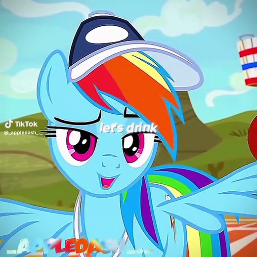 Cute and Aura-filled Moments of Rainbow Dash
