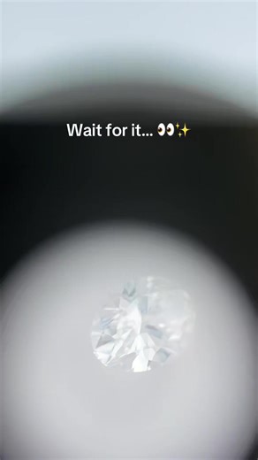 Up close and personal.⁠ ⁠ We hand craft custom engagement rings with love in Canada ✨️⁠ ⁠ #diamonddetails #engagementring #customengagementring #torontojeweller #canadianjewellery⁠ ⁠ 🏷️⁠ diamond under microscope, engagement ring diamond details, custom engagement ring Canada, handcrafted jewellery Toronto, precision diamond setting