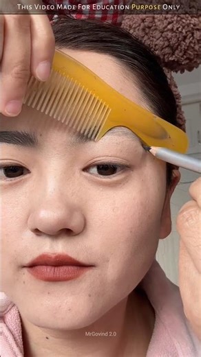 Amazing eyebrows made with a comb #shorts