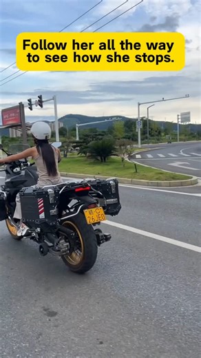 trainingwheelsfactory on Instagram: "#motorcycle #motoraccessories #摩托车辅助轮 #auxiliarywheels #training wheels"