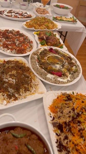 Authentic & delicious Afg food ❤️🇦🇫 #familygathering #afghan #afghanfood #foodie #مهماني #happyeid #Afghanistan Wish you were all here ..Sorry friends your place was empty 😉 | Afghan Cuisine