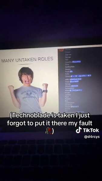 Exploring the DREAMSMP Discord Community