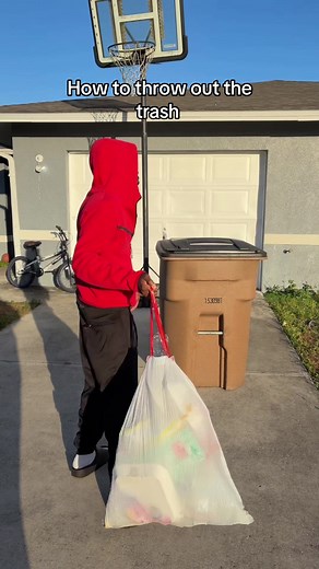 Tutorial on how to throw out the trash #fyp | trash can hacks