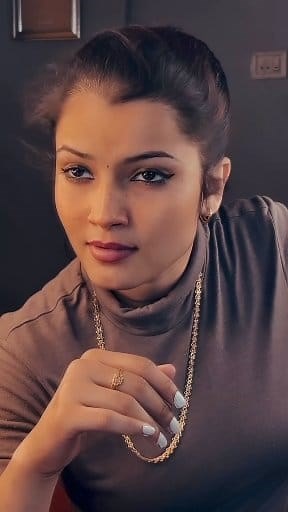 Mind your own business 🔥💯 #akshitarmy #akshitadwivedi #acting #act #funny #india Akshita Dwivedi | Akshita Dwivedi