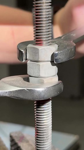 Glue Can Fix Anything! | Mẹo Panda Xinh