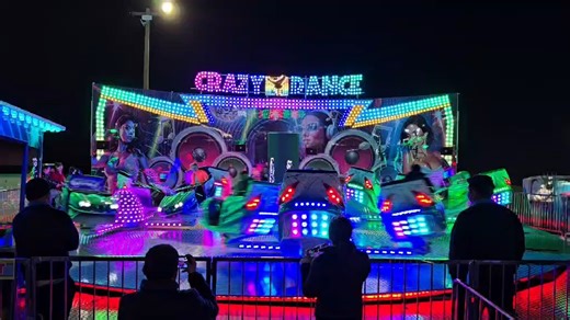 Big Rock Amusements new Crazy Dance from Kolmax-plus made its debut on Thursday with Wade Shows at the South Florida Fair ! #bigrockamusementscarnival #bigrockamusements #wadeshows #crazydance #kolmaxplus #kolmax #carnivalride #carnivalrides #carnivalrides🎡 #carnivalrides🎠🎡🎢 | CarnivalWarehouse.com