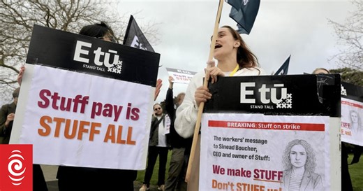 Stuff staff  walk off the job and picket outside newsrooms