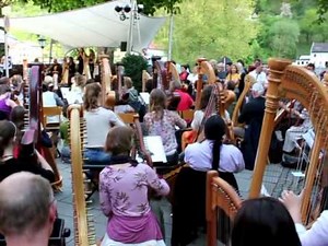 Video vom Brian-Boru-Event beim ersten Burghauser Harfenfrühling