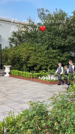 The flower girl and ring bears #weddingphotographer #weddingday #behindthescenes #bts #reelsvideo #fbreels #weddings #neworleans #louisianawedding #ringbearer #flowergirl #reelswedding #reelsvideoシ #fbreels | Yehleen Photography, LLC