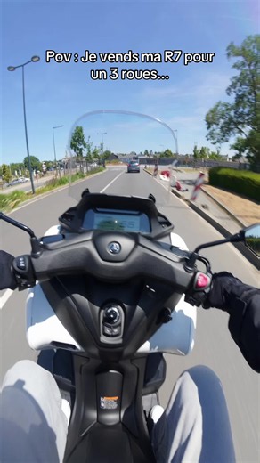 Un avis sur les 3 roues ? Vous avez déjà essayé ? En vrai c’est pas si nul 🤫 #motovlog #bike #yamaha #pov