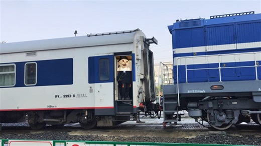 【检测列车】成局成段DF5-2035牵引国铁集团原色隧道状态检查车WX25T999318出成都车辆段