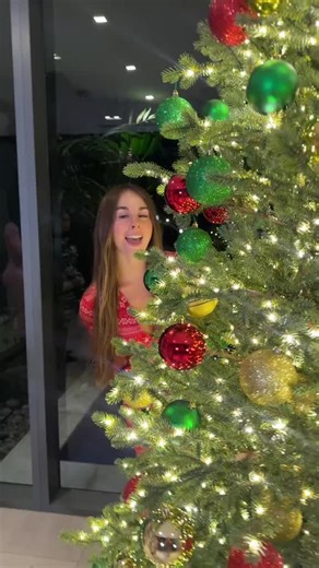 bop house Christmas edition 😘