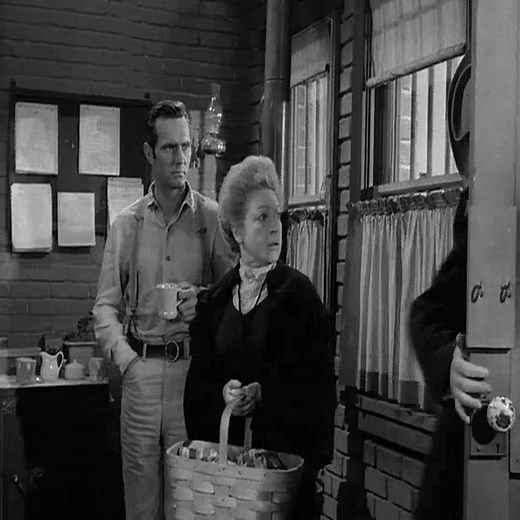 39 reactions | Gunsmoke S06E16 – Brother Love P7 | Kungfu In Life | Facebook