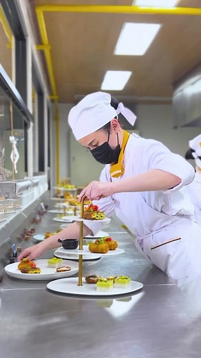 Pro Chef Pastry & Bakery Program for Culinary Enthusiasts