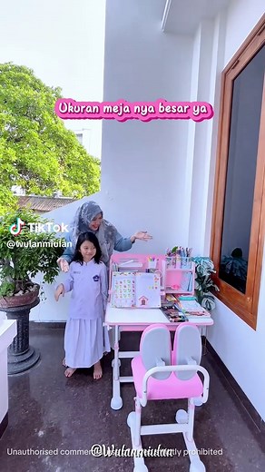 Meja Belajar Keren untuk Anak SD yang Nyaman dan Fungsional
