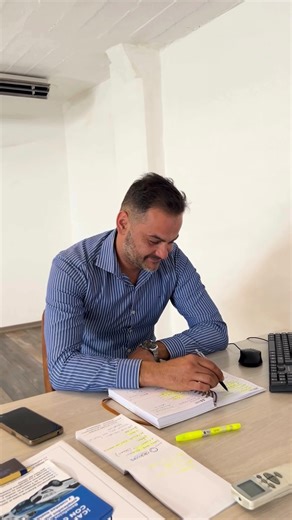 Nuevo año, nuevas estrategias de venta 🤭 Cuando te enteres de todas nuestras opciones de financiación y la cantidad de vehículos disponibles no vas a poder resistirte! 📍 Te esperamos en Monseñor Pablo Cabrera 4051 ⏰ De Lunes a viernes de 9 a 19:30hs / Sábados de 9:30 a 13hs | Click Cars
