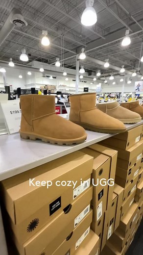 All things cozy and chestnut. 🌰 Shop 20% off select UGG styles for a limited time! | The Shoe Co
