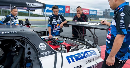 Mad Mike Whiddett's Fuji Formula Drift 2018 video report