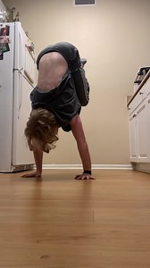 How to learn a difficult physical skill. 1. Warm up. Try and be specific as possible. 2. Find your lagging point 3. Regress to an exercise that you are able to do. 4. Repeat till you have the skill! #movementbydavid #stayflexy #handstand #calisthenics #flexibility | MovementbyDavid