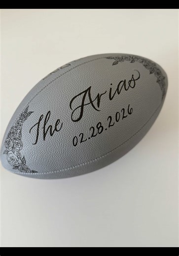 From a bride & groom’s wedding gift 🏉⚽💍 → to unforgettable fan experiences. Imagine guests as they watch their football, soccer ball, or basketball personalized LIVE and leave with a one-of-a-kind keepsake? Want this at your next fan zone, hospitality lounge, or corporate event? DM to book! #FanExperience #LiveEventArtist #SportsActivation #CorporateEvents #WorldCup2026