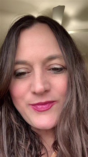 EaseyPeasey803 (@easeypeasey803)’s videos with Oh Santa! - Mariah Carey