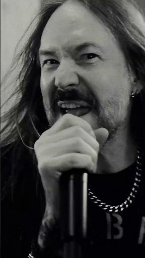 Turn up the Tuesday tunes! What are you Templars listening to today? 🔥#hammerfall #heavymetal