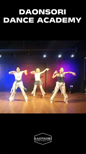 [🎀댄스🎀]"4월봄정기공연 - Waacking choreography" #kpop #천안댄스학원#dancecover #불당동댄스학원 #아산댄스학원 #천안댄스오디션 #천안왁킹