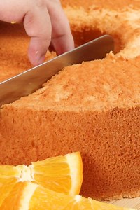 ORANGE CHIFFON CAKE 🍊 Light, airy, and bursting with fresh orange flavor! This fluffy chiffon cake is perfectly soft and citrusy—just right for spring. Who’s ready for a slice? 😋 Recipe link in the comments! #chiffoncake #easyrecipes #bakingrecipes | Rasa Malaysia