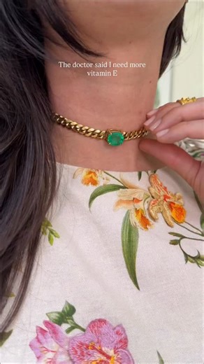 The doctor said I need more vitamin E… 💚✨ So I got a 0.85 ct GIA certified AAA emerald cushion cut set in a solid 18K gold Cuban choker. You know, for health reasons. #Emerald #colombianemerald #jewellery #highjewelry #jewelrylovers | JR Colombian Emeralds